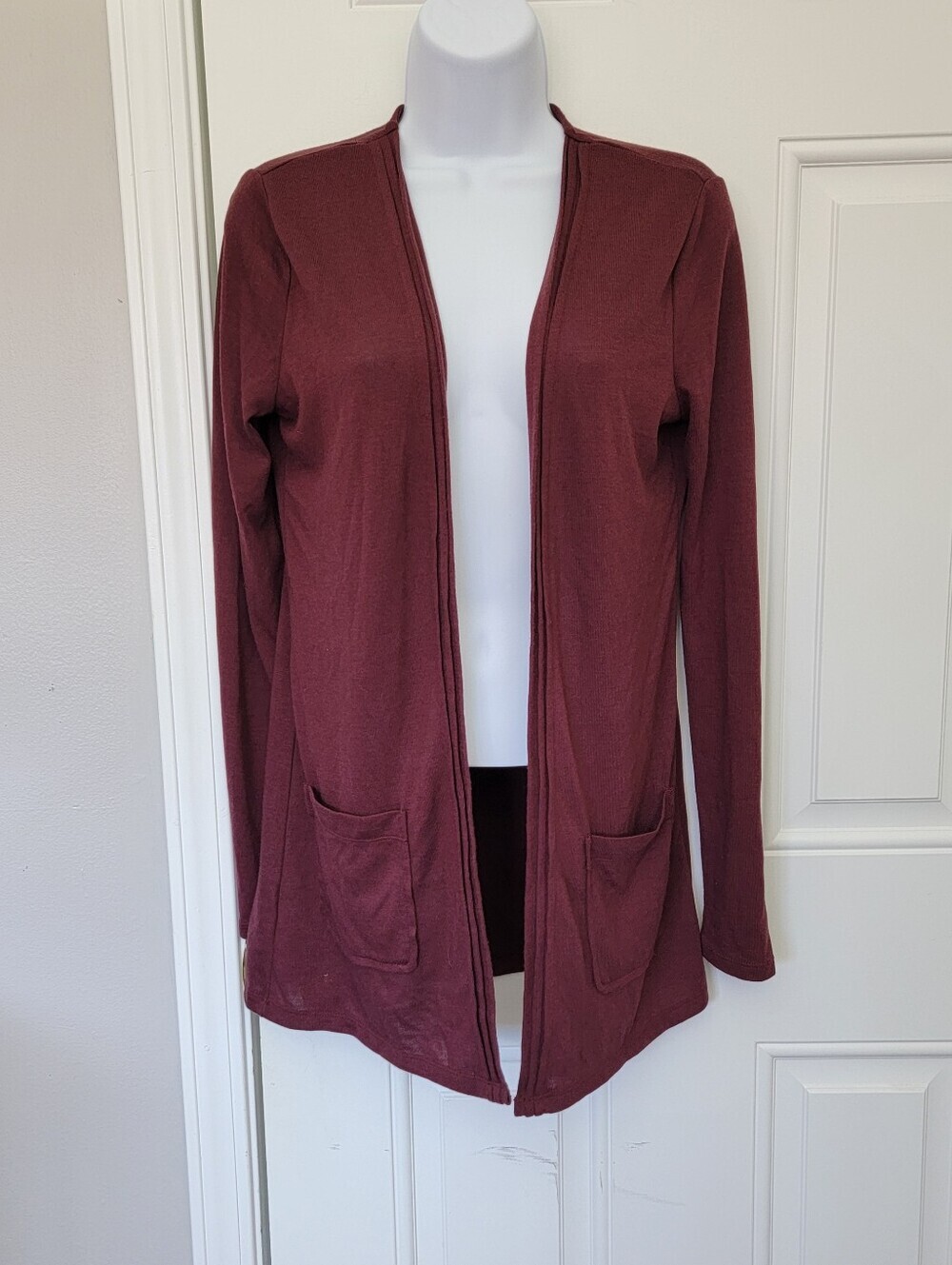 Ann Taylor Burgandy Long Sleeve Open Knit Lightweight Cardigan Pockets Sz Small